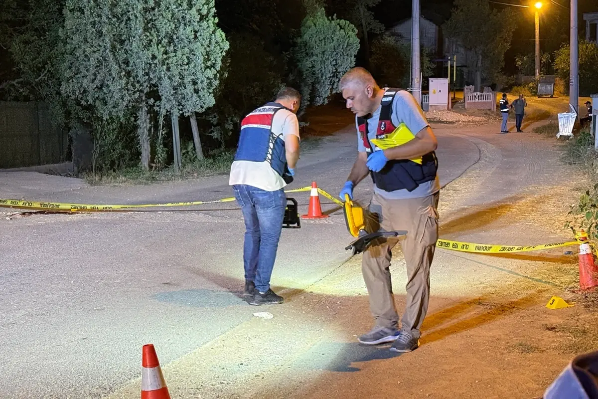 Sakarya'da iki aile arasında silahlı çatışma: 2 ölü, 2 yaralı