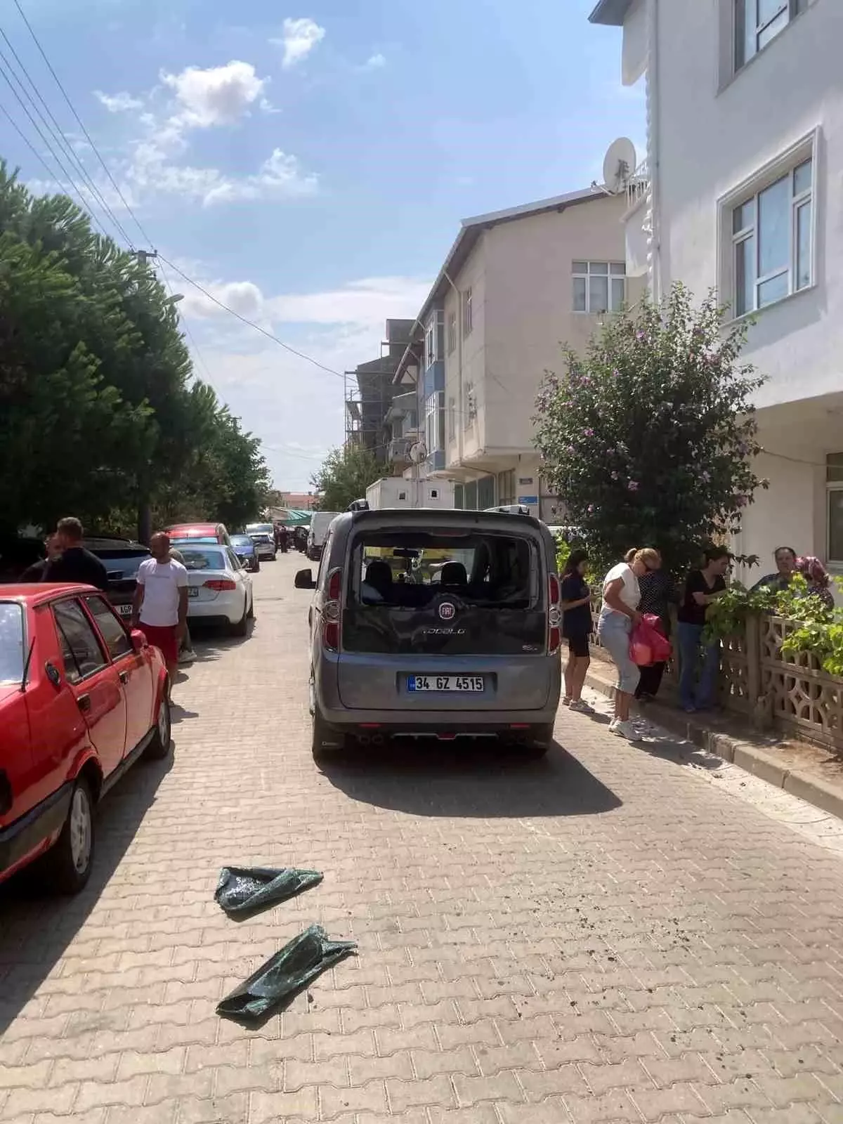 Muratlı'da Hafif Ticari Araç Yaya Çarptı: Bir Yaralı