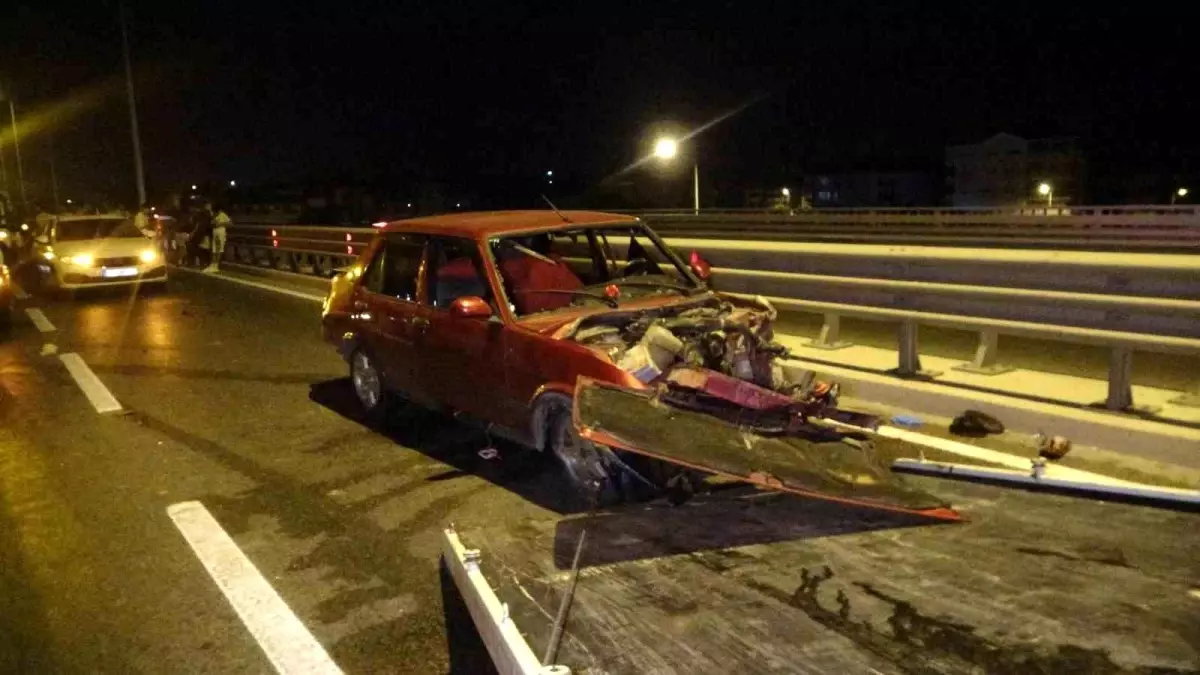 Manavgat'ta İki Ayrı Trafik Kazası: 2 Yaralı