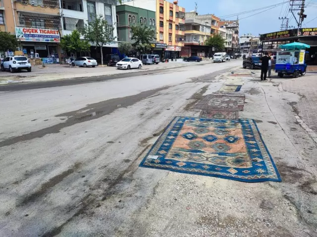 belediyenin yapmadigi yola esnaftan ilginc cozum 18922790 6780 m
