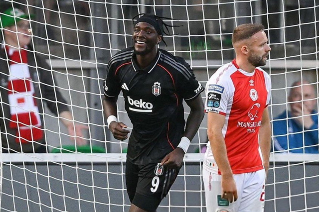 besiktas sov yapti turun kapisini sonuna kadar 18925718 3674 m