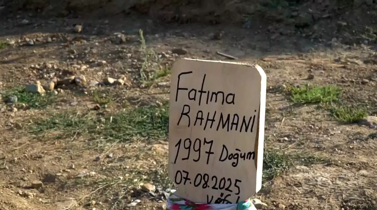 Isparta'da Eski Eşi Tarafından Öldürülen Kadın Toprağa Verildi