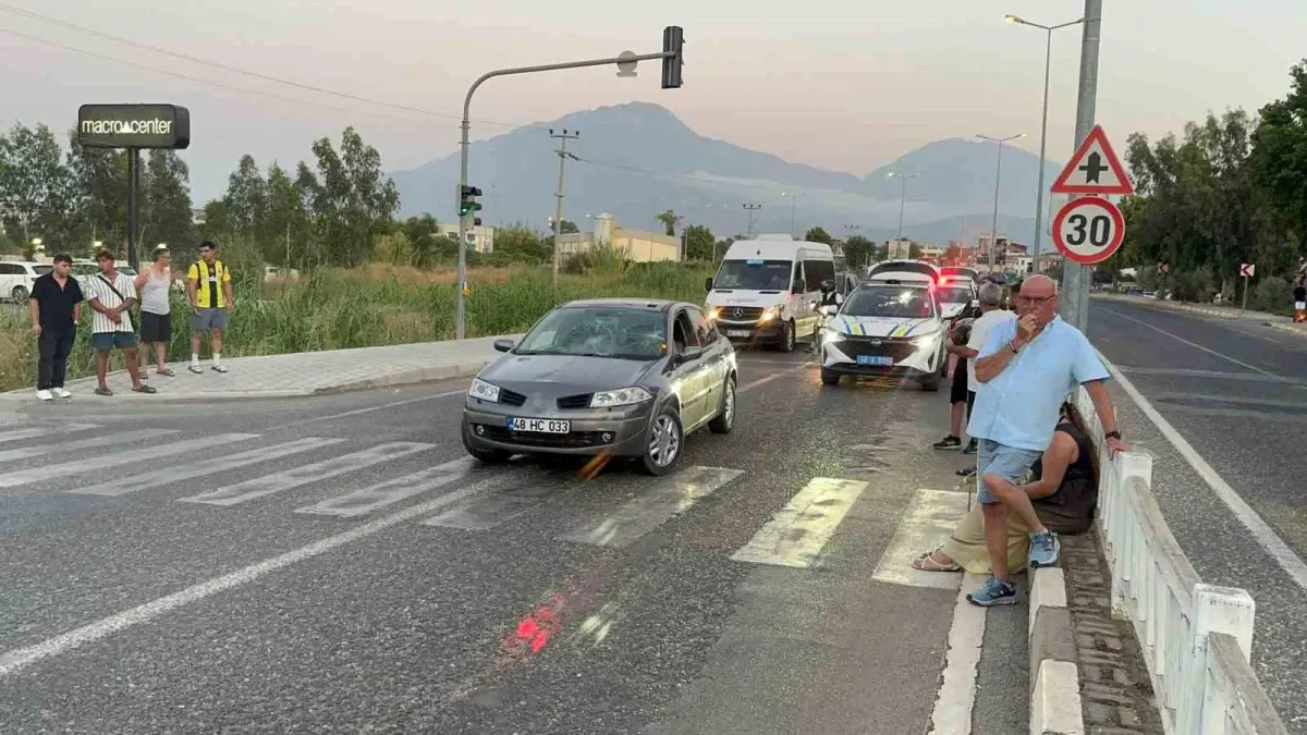 Fethiye'de Yaya Geçidinde Kaza: Sürücü Tutuklandı