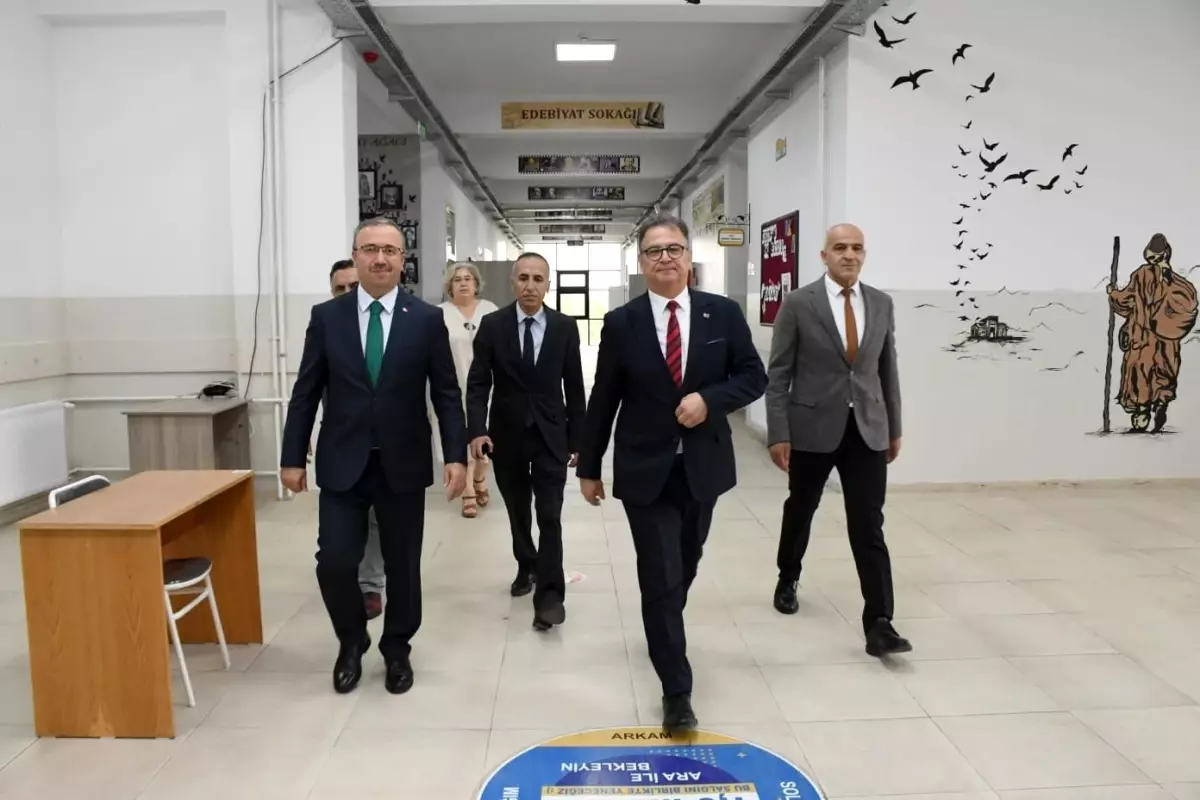 Milli Eğitim Bakanlığı'ndan Tercih Danışmanlığına Önem