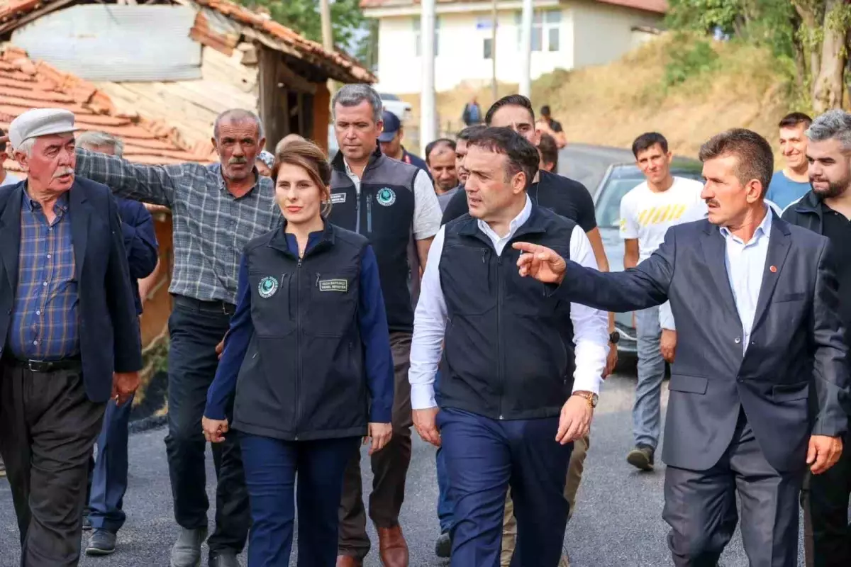 Bilecik İkizce Köyü'nde Sıcak Asfalt Çalışmaları Tamamlandı