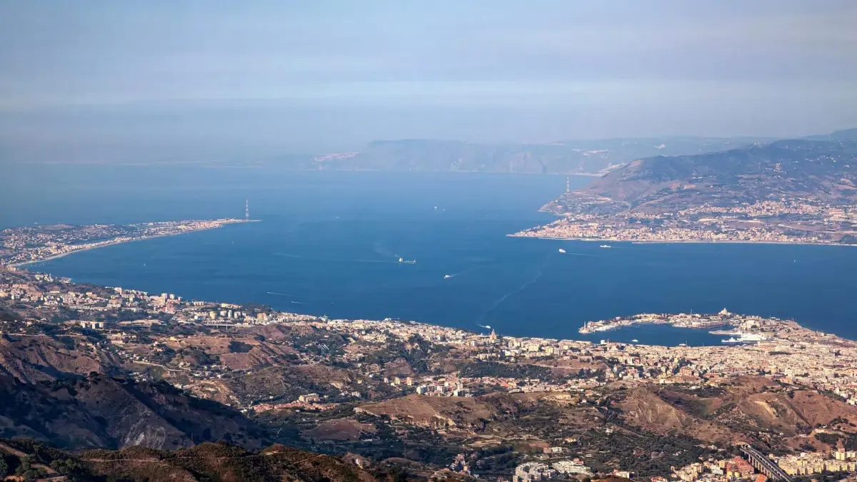 İtalya'dan Tartışmalı Messina Boğazı Köprüsü Onayı