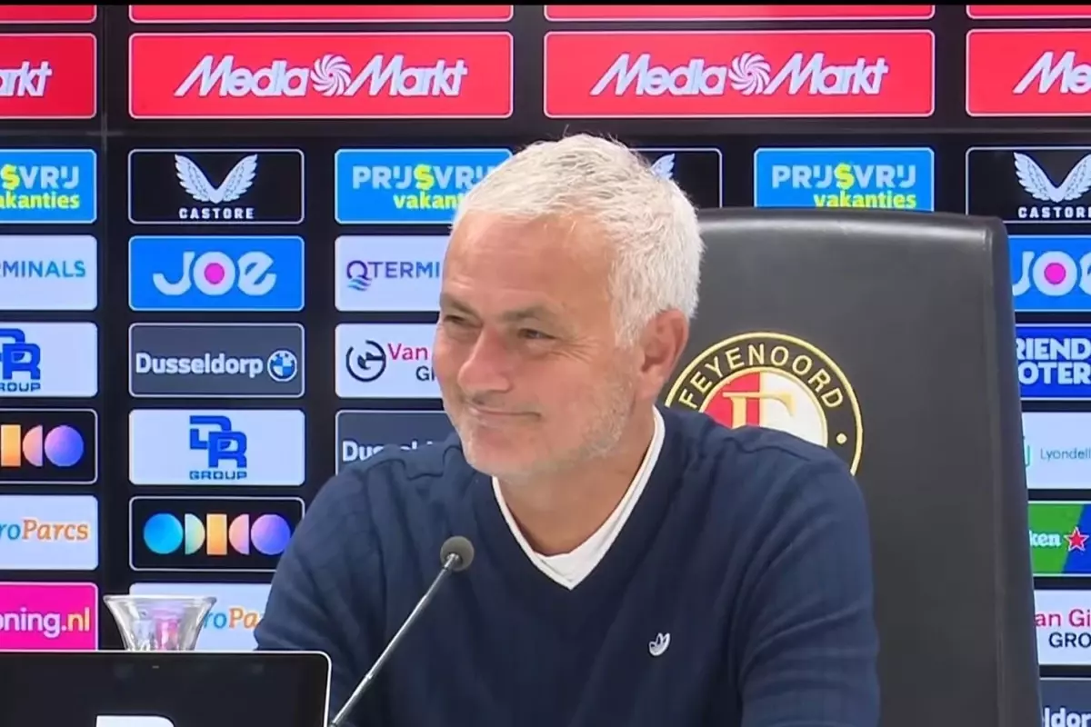 Mourinho'dan Hollandalı gazeteciye gülümseyerek olay cevap: Şimdiden cehenneme hoş geldin