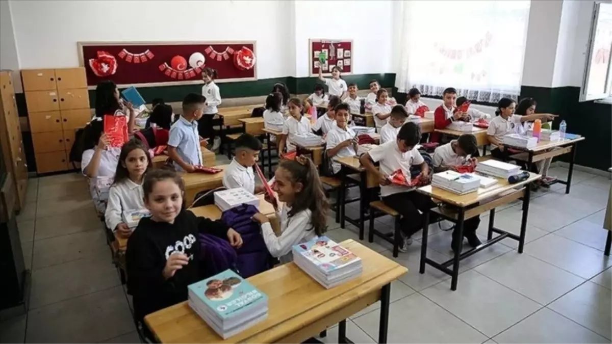 Okul kayıtları ne zaman başlayacak? 2025 okul kayıtları nereden yapılıyor?