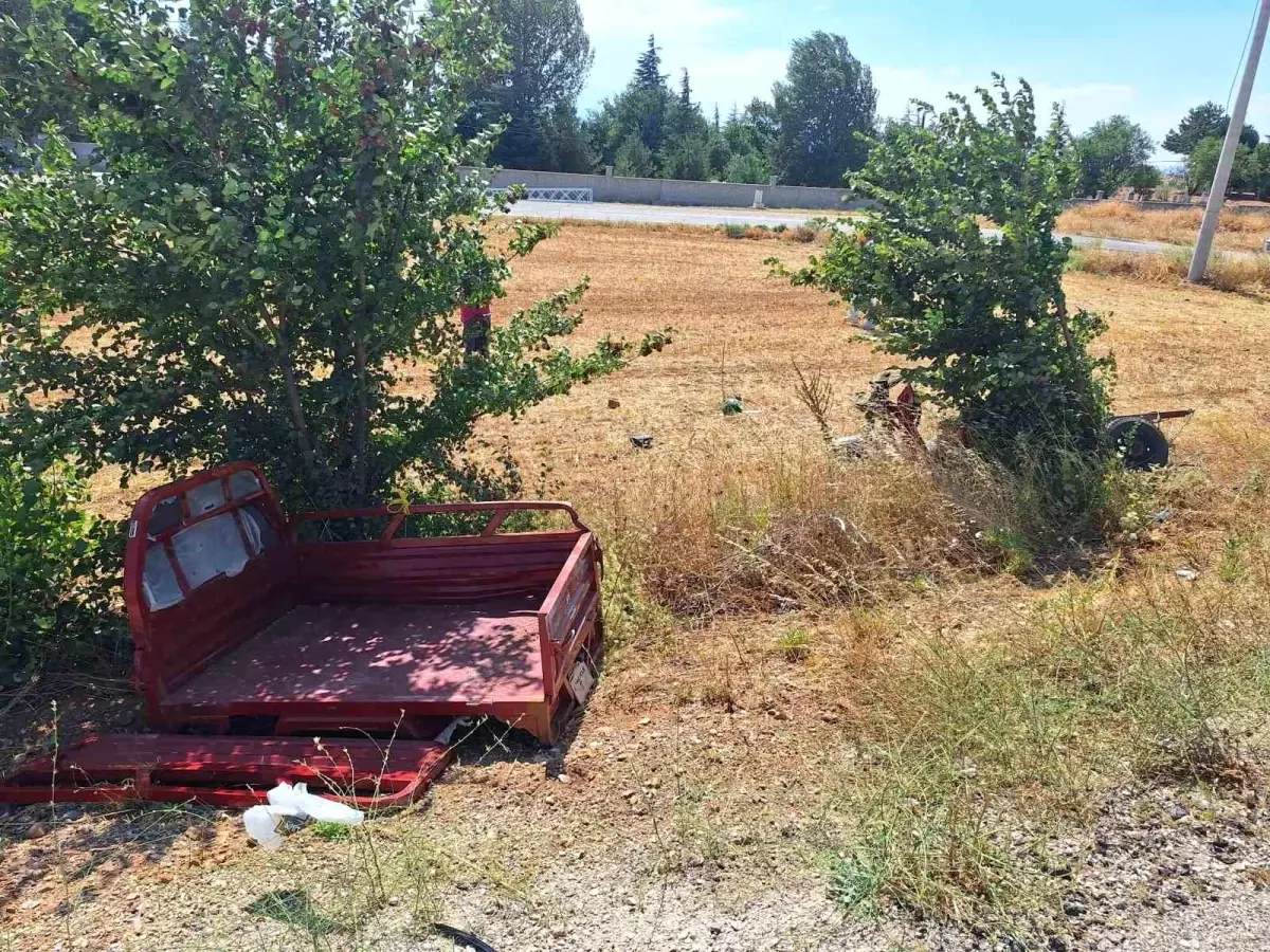 Konya'da Üç Tekerlekli Motosiklet Otomobille Çarpıştı: Sürücü Yaralandı
