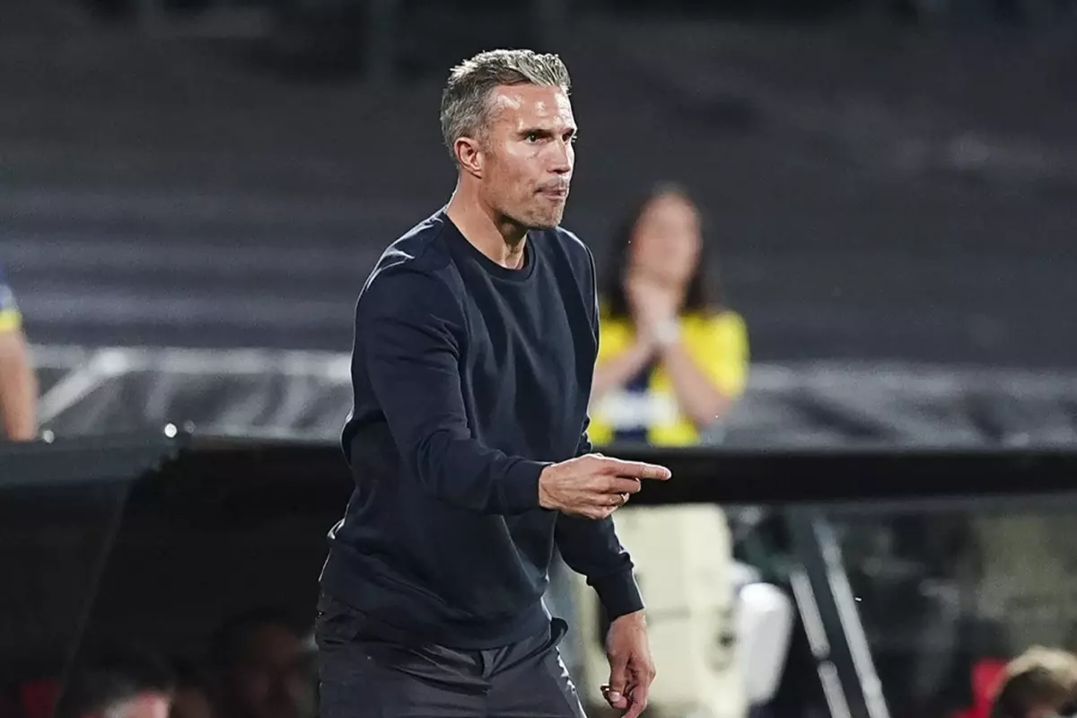 Robin Van Persie'den Jose Mourinho'ya cevap