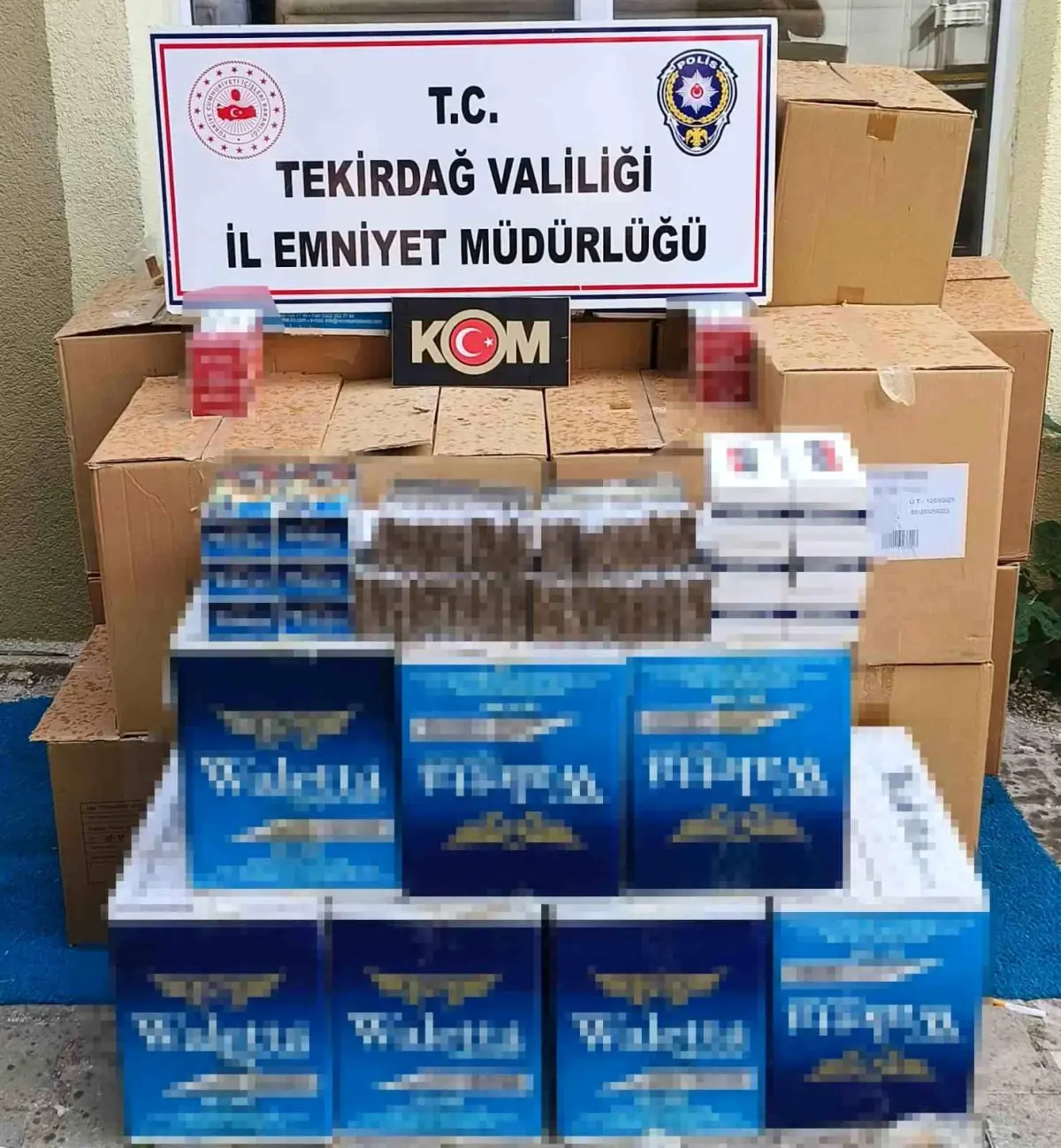 Tekirdağ'da Kaçakçılık Operasyonu: 299 Bin 200 Makaron Ele Geçirildi