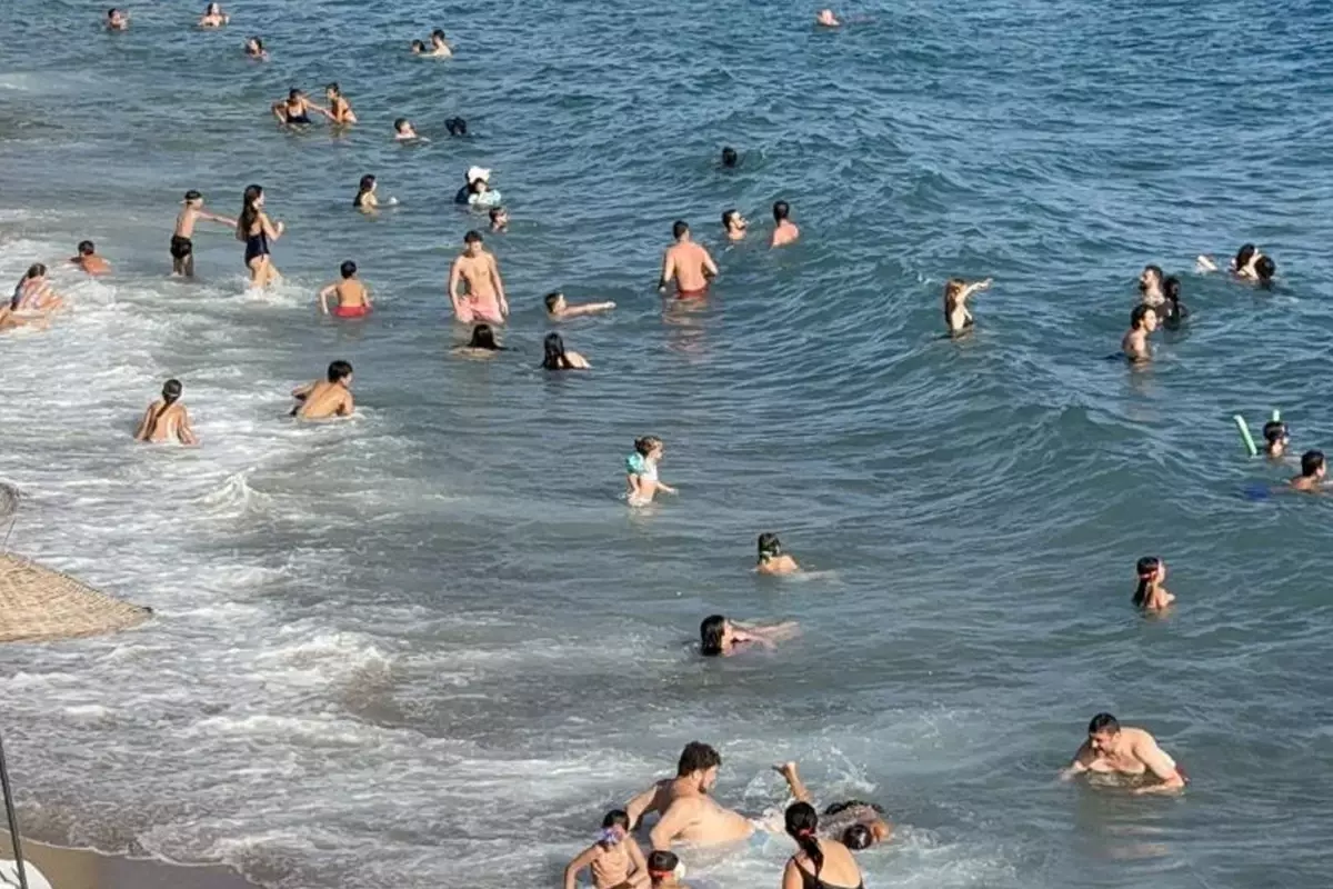Turizm cenneti ilçenin nüfusu 4'e katlandı! Adım atacak yer yok