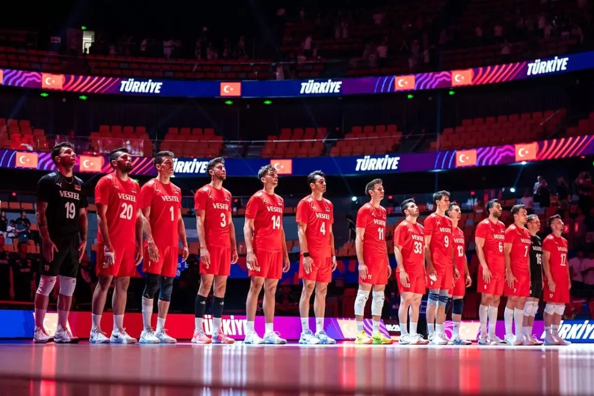 A Milli Erkek Voleybol Takımı Macaristan'a Gitti