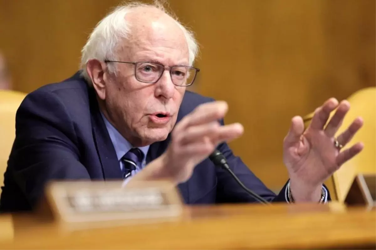 Senatör Bernie Sanders: Biden ve Trump İsrail'i Destekleyerek Yanlış Yolda