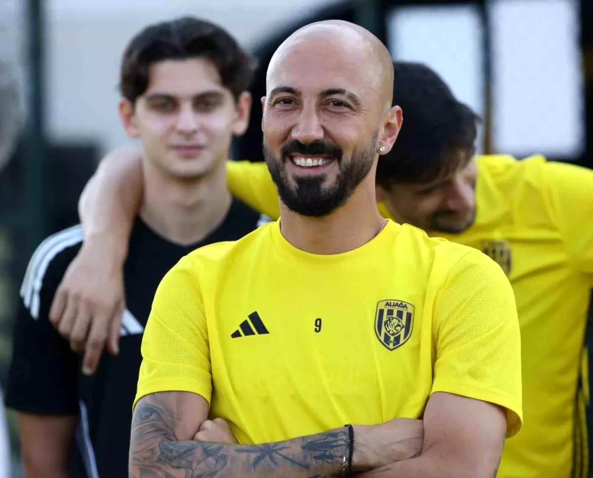 Ahmet İlhan Özek: 'Bu Takım Şampiyonluğa İnanıyor'