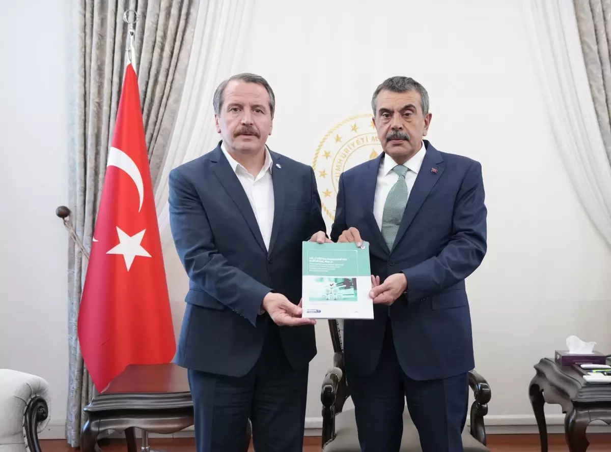 Ali Yalçın, Milli Eğitim Bakanı Yusuf Tekin'i Ziyaret Etti