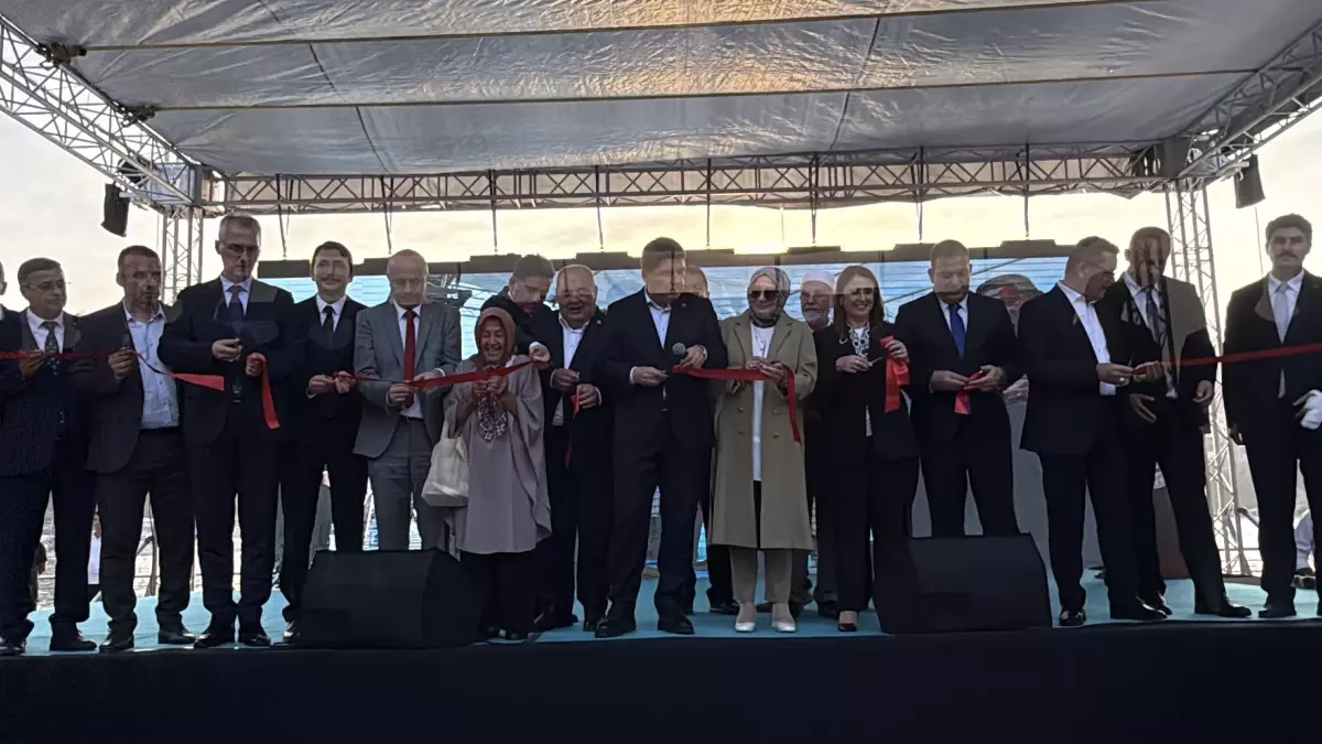 Adalet Bakanı Tunç Kumluca'da Toplu Açılış Törenine Katıldı