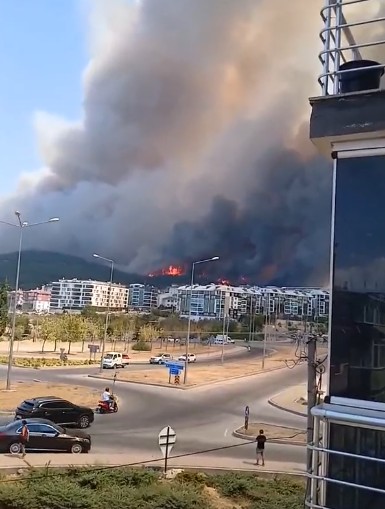 Çanakkale'den gelen görüntüler iç açıcı değil! Çok sayıda gözaltı var