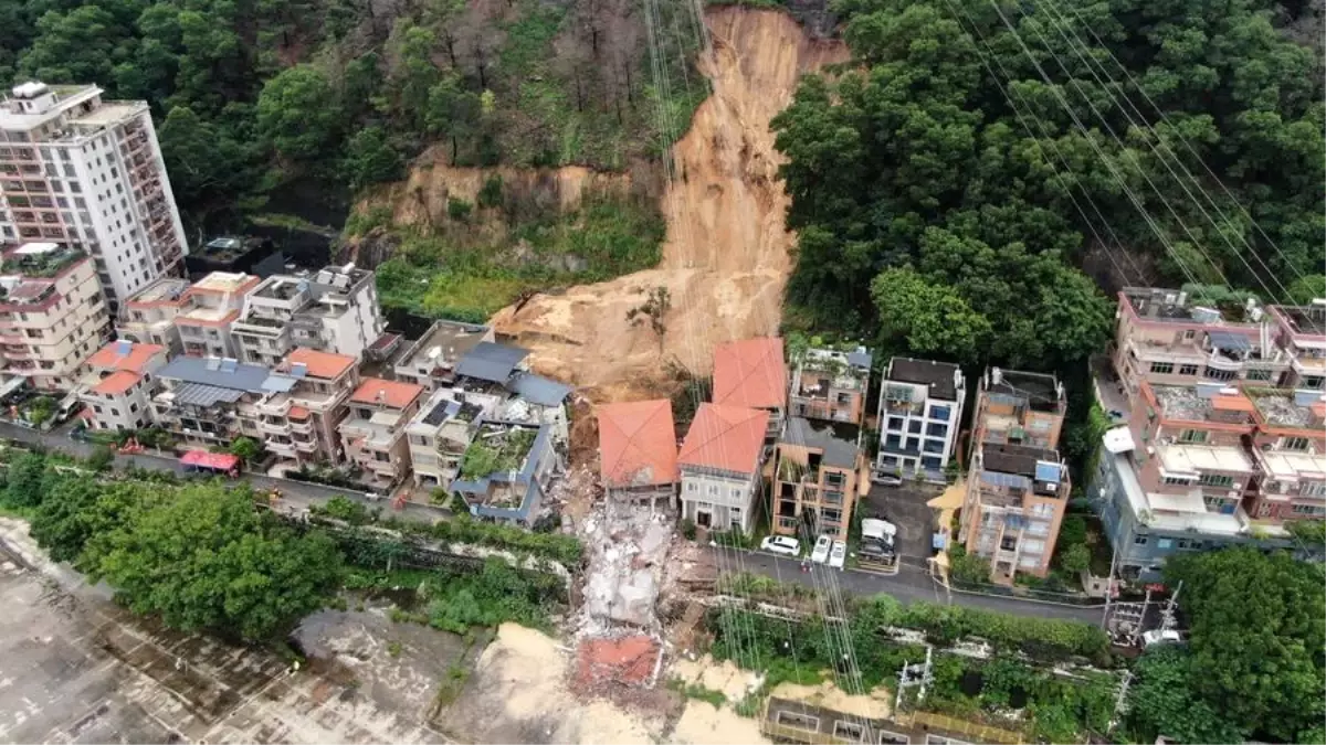Guangzhou'da Heyelan: 7 Kişi Hayatını Kaybetti