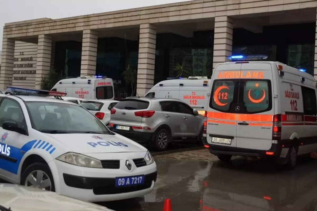 Doğuma gelen kadın, polis zoruyla kocasını kovdurdu