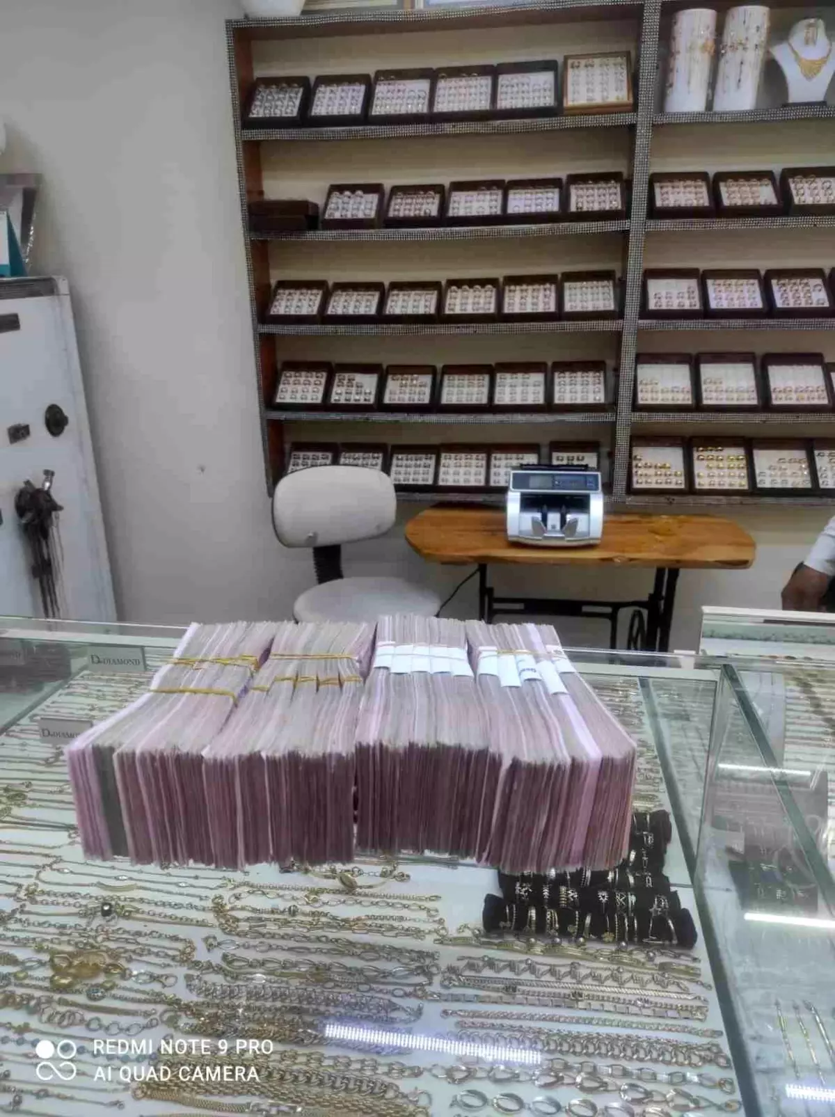 Adana'da Dolandırıcılığa Engellenen 380 Bin TL
