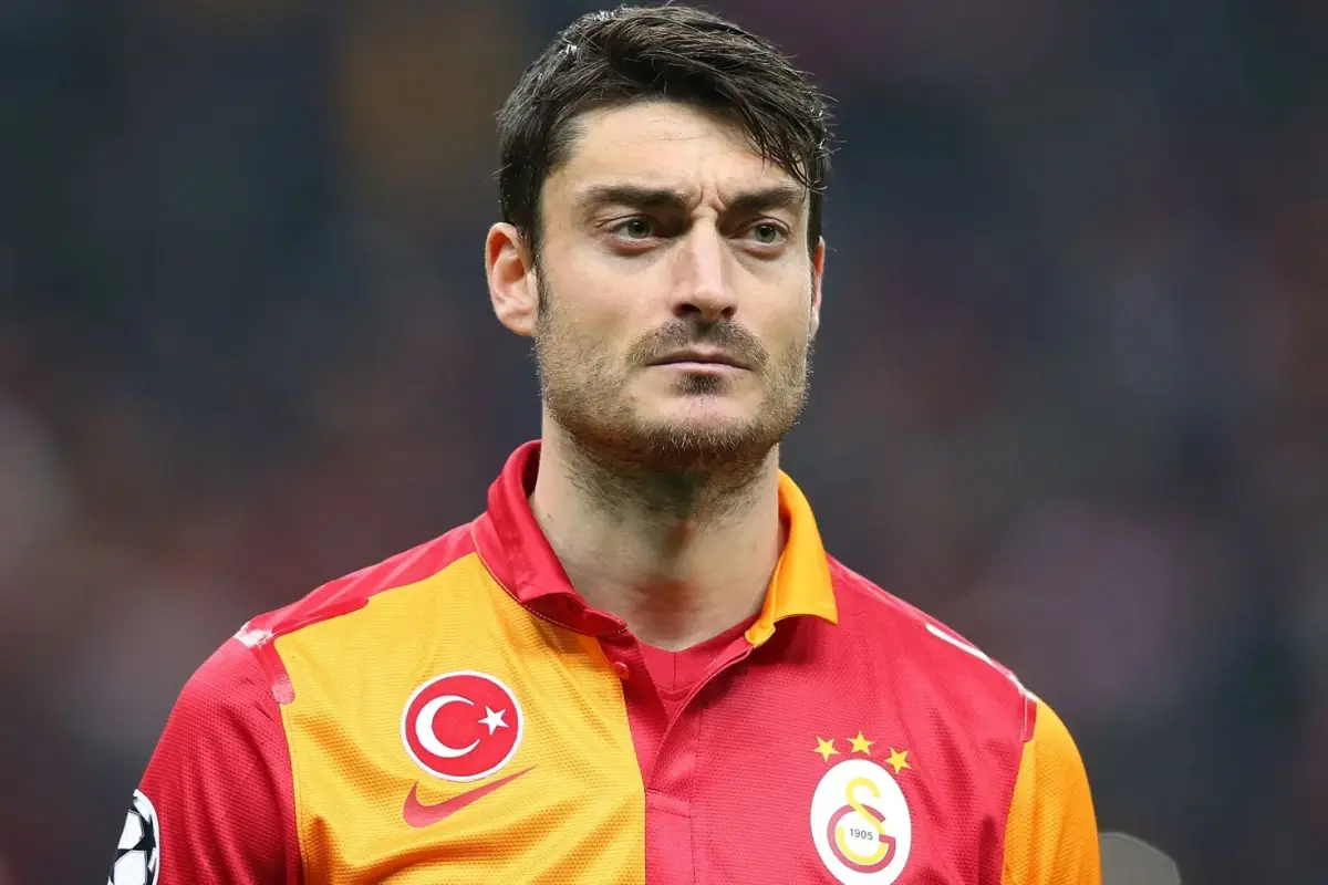 Galatasaray'ın eski yıldızı Albert Riera Avrupa'yı salladı