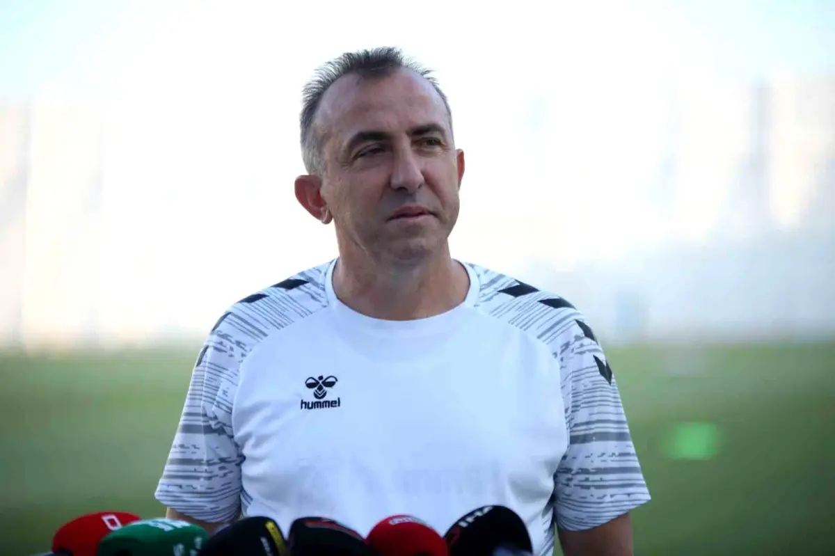 Konyaspor, Eyüpspor Maçına Hazır: Teknik Direktör Uçar Açıklamalarda Bulundu