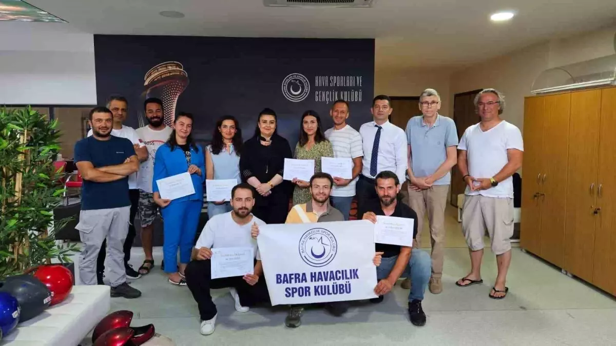 Bafra'da Yamaç Paraşütü ile Kadın İstihdamına Destek