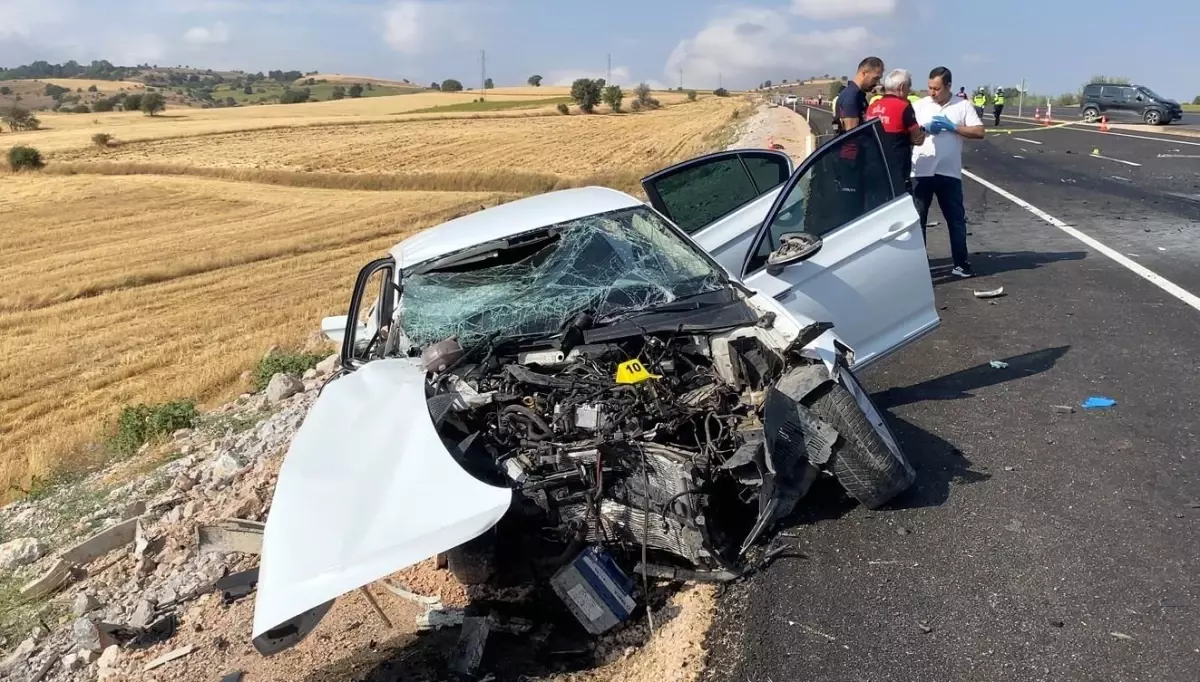 Tokat'ta Trafik Kazası: 2 Ölü, 2 Ağır Yaralı