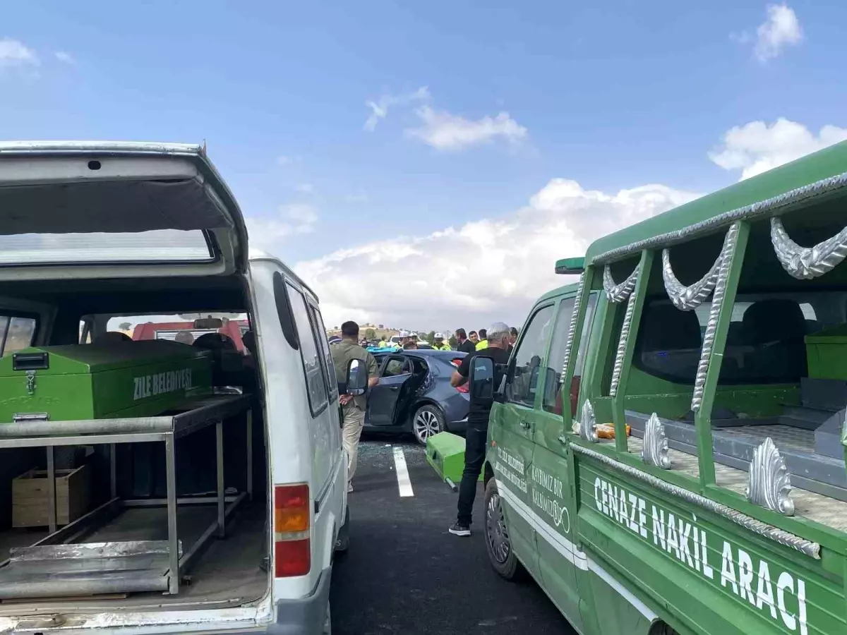 Tokat'ta Trafik Kazası: 4 Kişi Hayatını Kaybetti