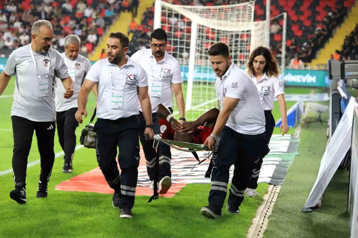 Galatasaray, Süper Lig Açılış Maçında Gaziantep FK'yı 3-0 Geçti