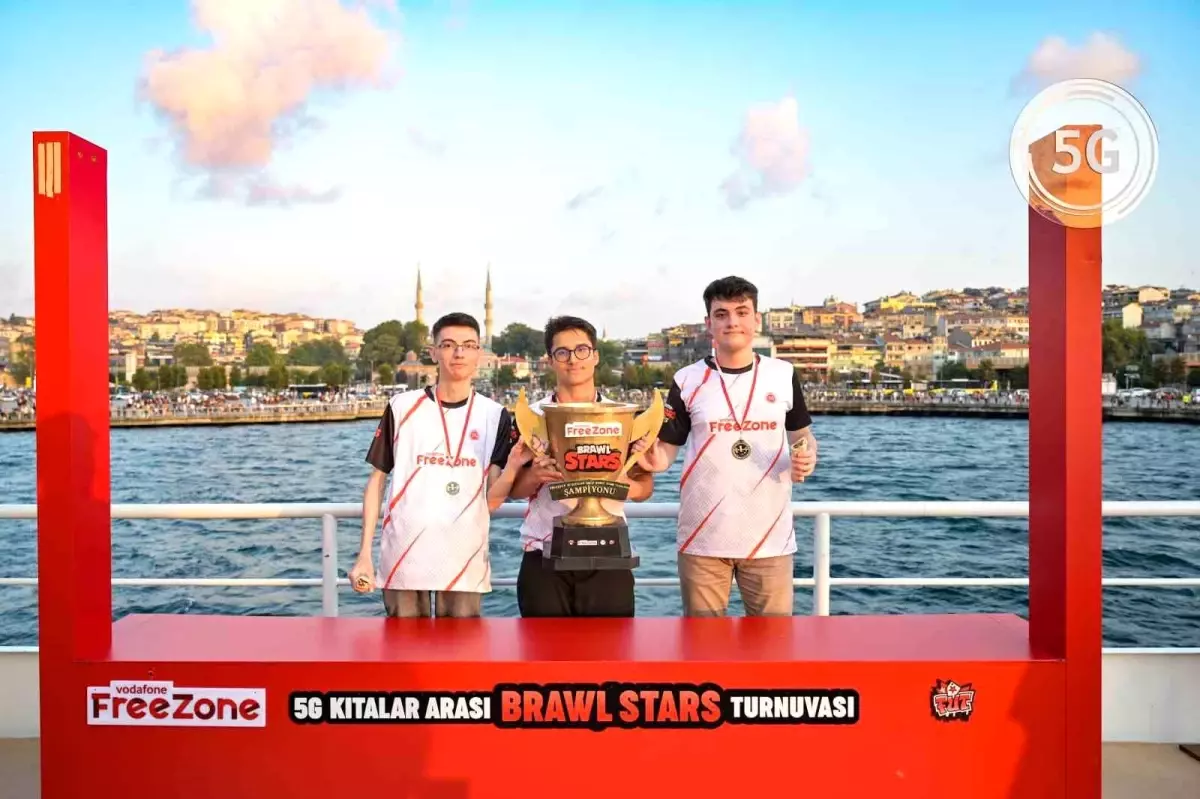 Vodafone FreeZone 5G Kıtalar Arası Brawl Stars Turnuvası'nda Şampiyon Döner Kebap Takımı Oldu