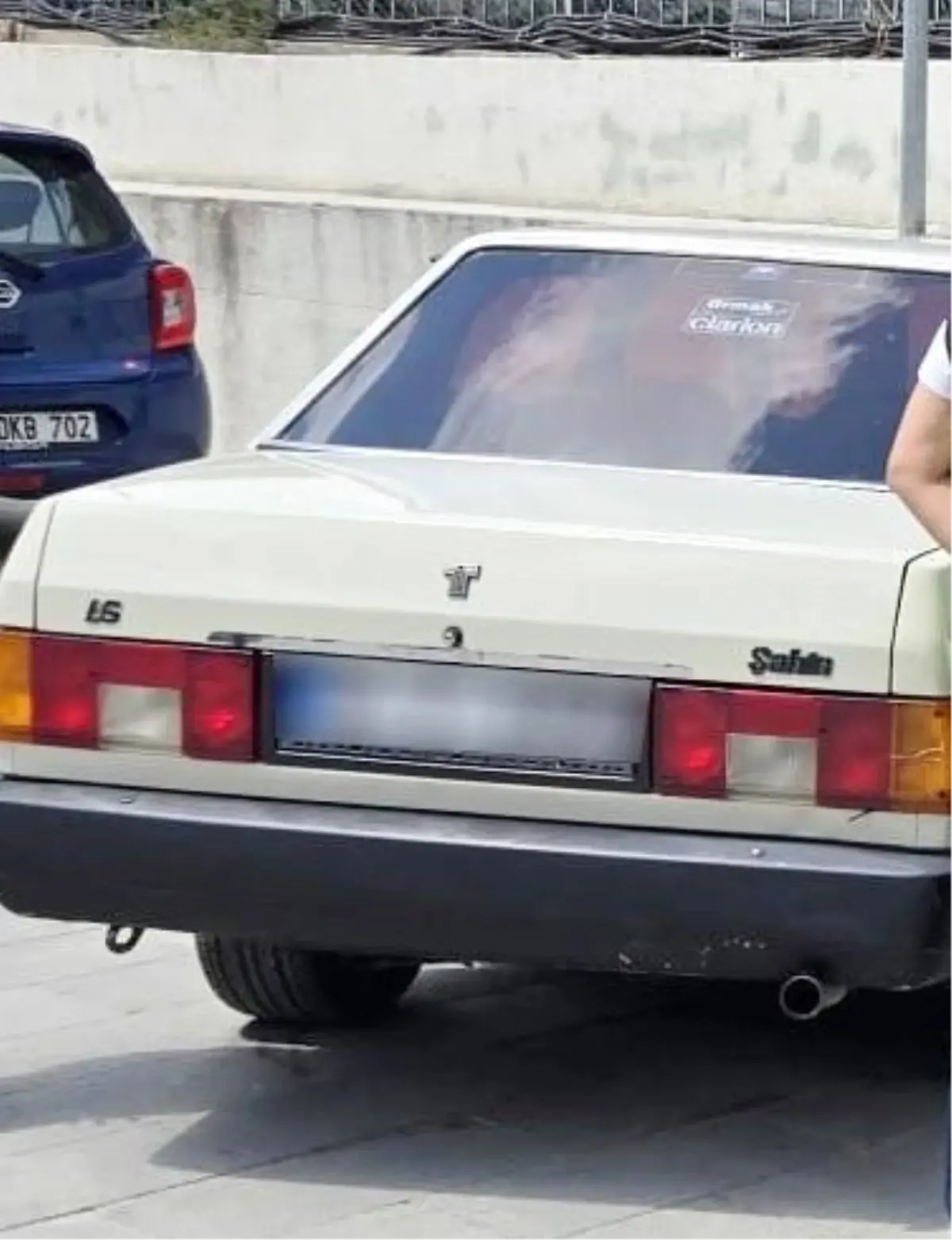 Kadın Sürücünün Önünü Kesen Şüpheli Yakalandı