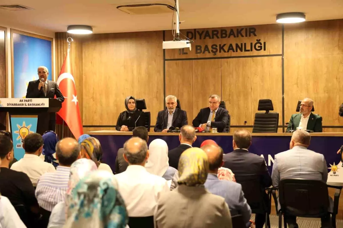 Bakan Bak: 'Terörsüz Türkiye' Süreci Tüm Türkiye'de Anlatılacak