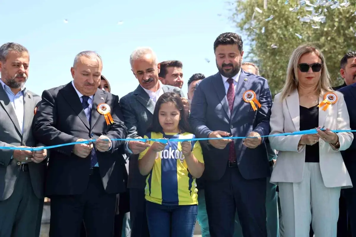 Bakan Uraloğlu: 'Türkiye'nin dört bir yanındaki tarihi köprülerimizde restorasyon çalışmaları yaptık'