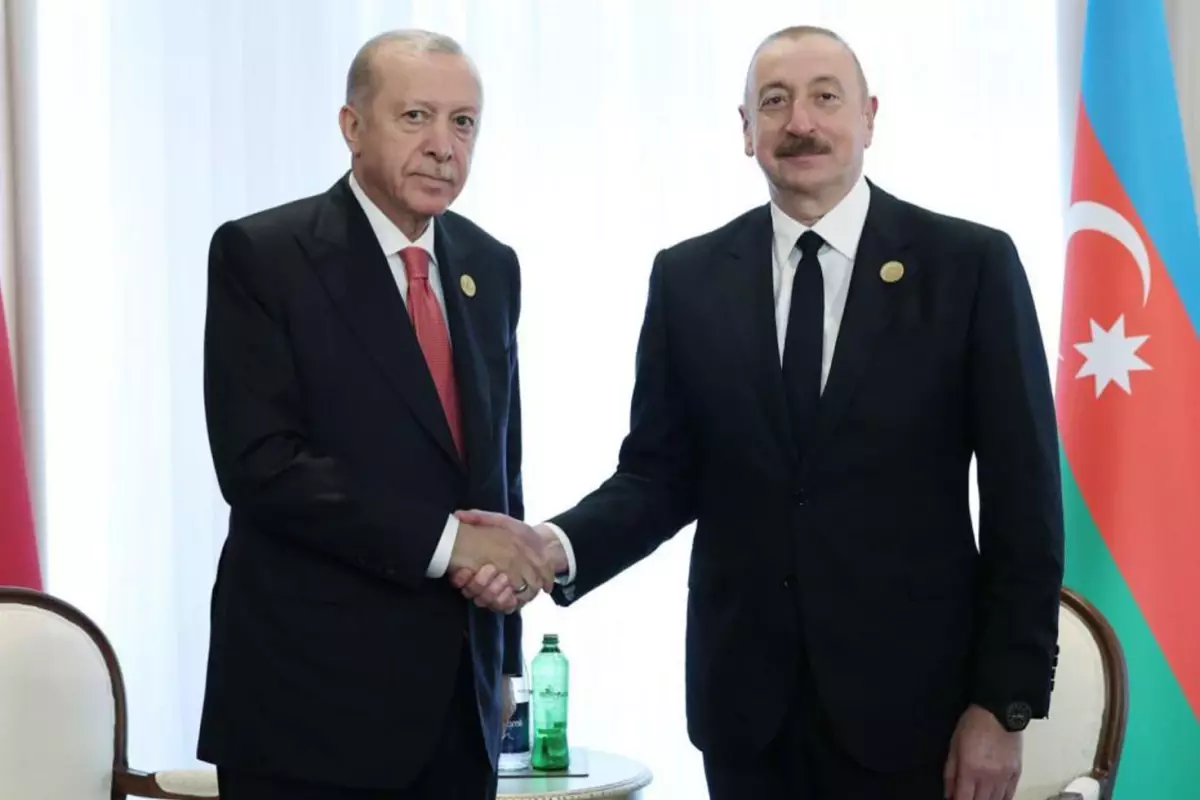 Cumhurbaşkanı Erdoğan Azerbaycan Cumhurbaşkanı Aliyev ile görüştü
