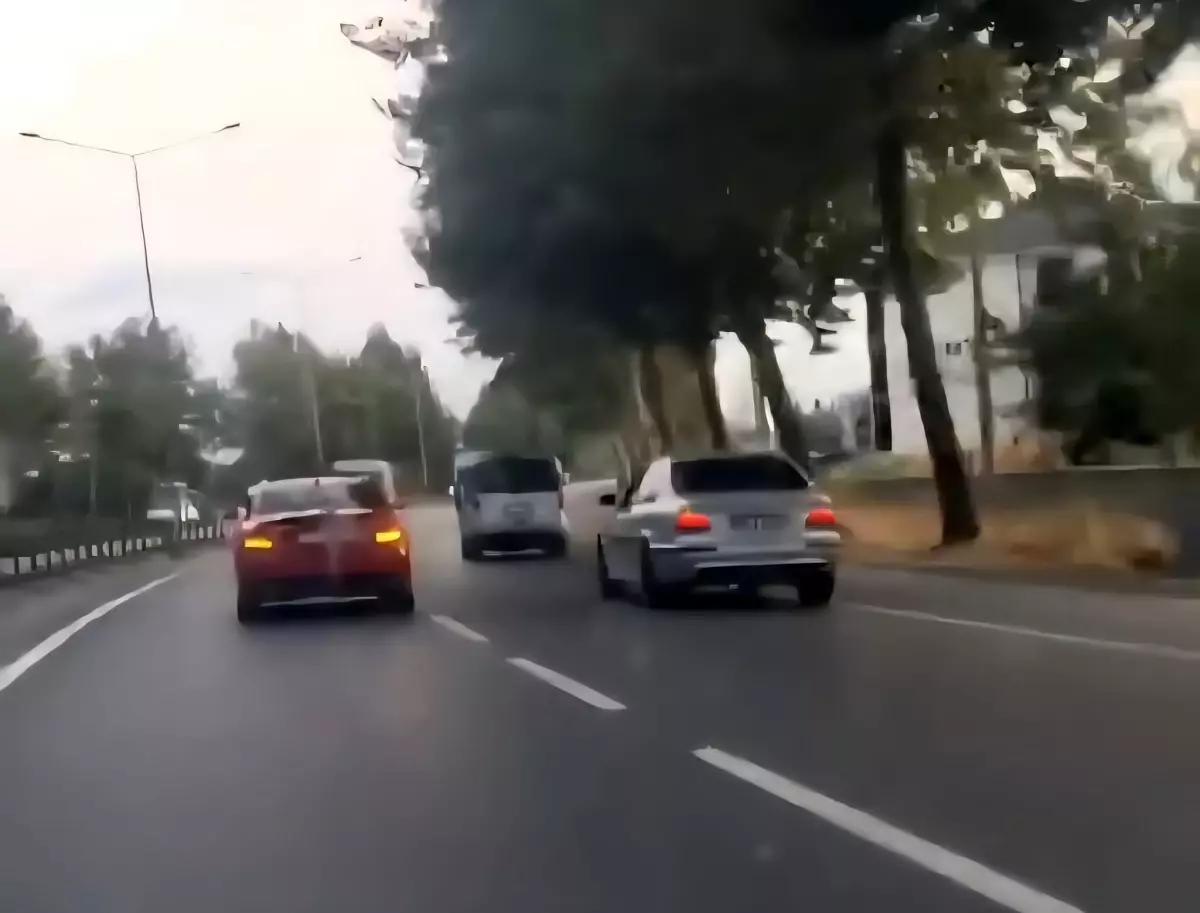 Düğün Konvoyunda Tehlikeli Araç Kullanımına 37 Bin TL Ceza