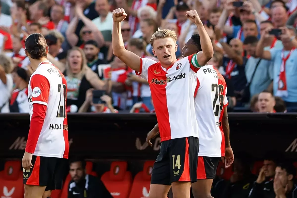 Fenerbahçe'nin rakibi Feyenoord ligde hata yapmadı