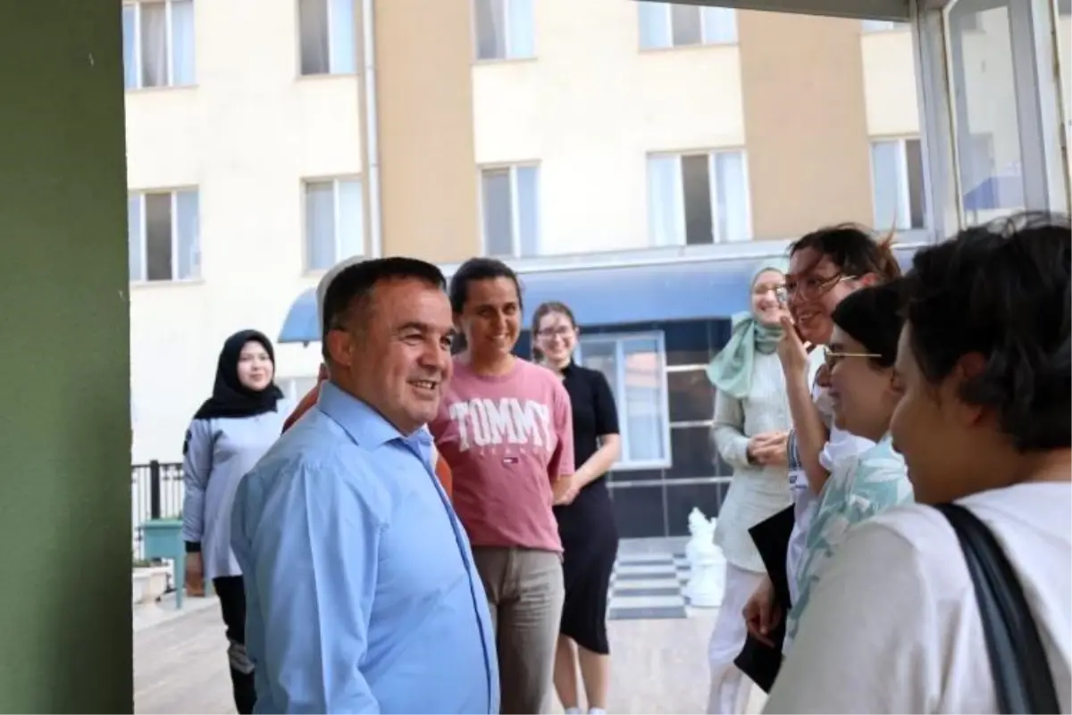 Gençlik ve Spor İl Müdürü Demir, Yurtları Ziyaret Etti