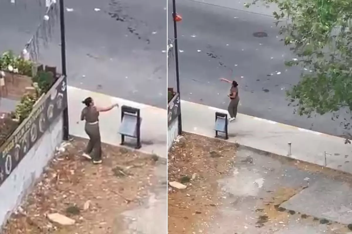 Gün geçmiyor ki yeni olay yaşanmasın! Koca koca taşları sürücülere attı