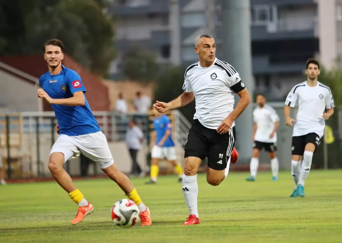Bucaspor, Altay'ı Hazırlık Maçında 1-0 Yenerek Moral Buldu