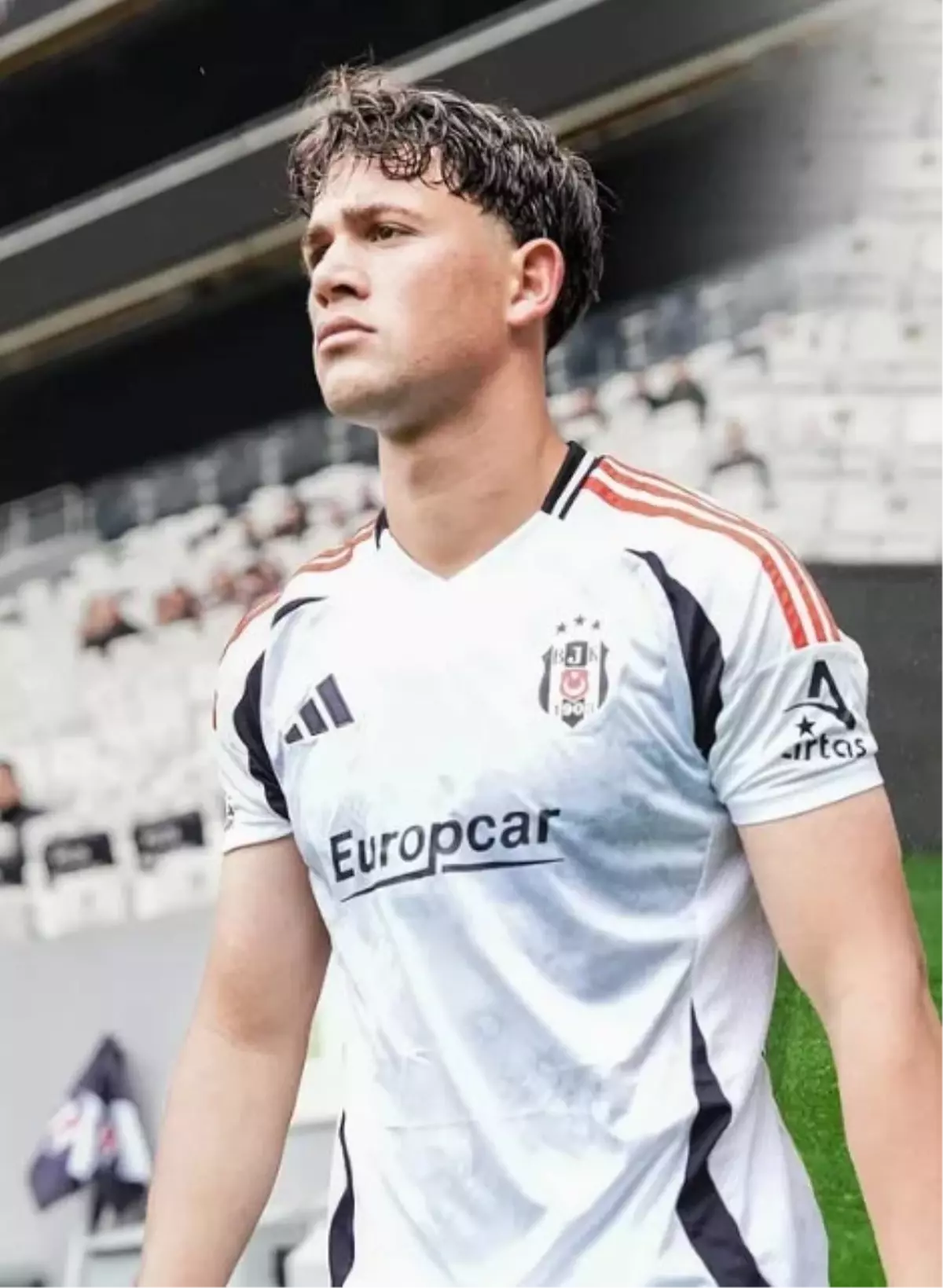 Karşıyaka, Beşiktaş'tan Genç Futbolcu Ahmet Yağız Mengi'yi Kadrosuna Katıyor