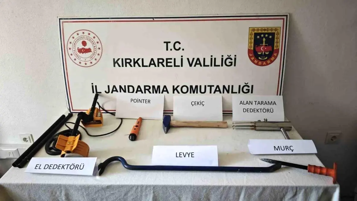 Kırklareli'nde Kaçakçılık Operasyonu: 3 Gözaltı