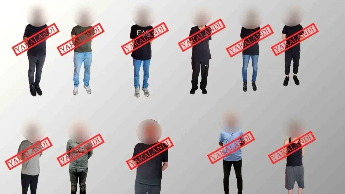 Yurt Dışında Aranan 11 Suçlu Türkiye'ye İade Edildi