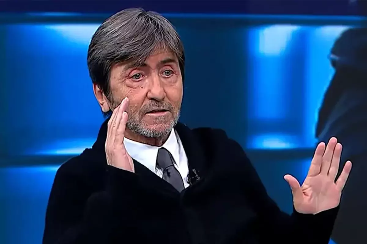 Rıdvan Dilmen: Rekabet Kurumu'nun Süper Lig'e el atması gerekiyor