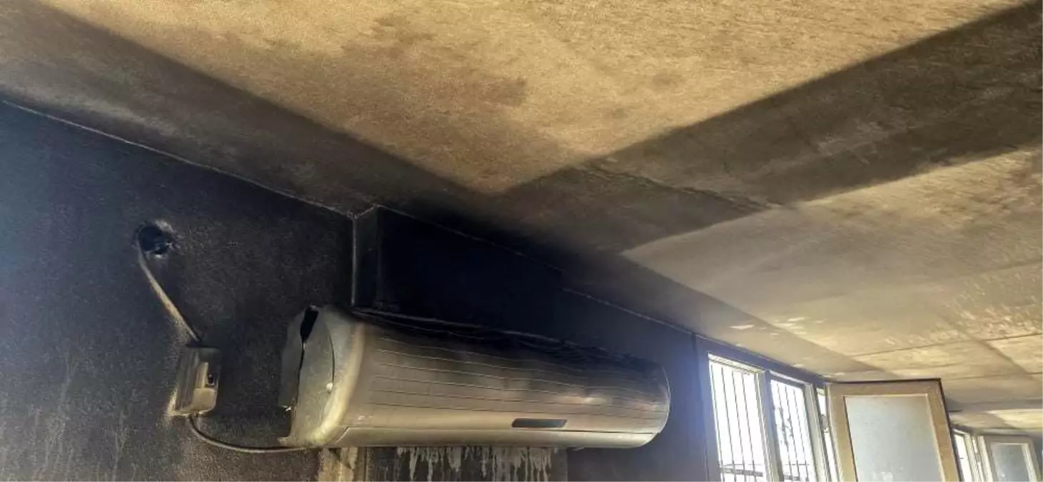 Diyarbakır'da Taziye Evinde Klima Yangını