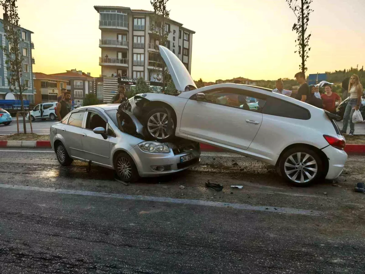 Tekirdağ'da Trafik Kazası: 5 Yaralı