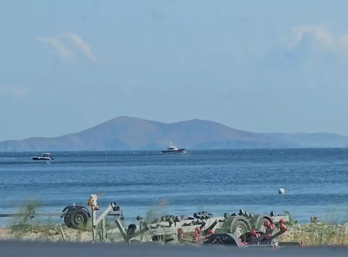 Bozcaada'da kaybolan iş insanı için arama çalışmaları devam ediyor