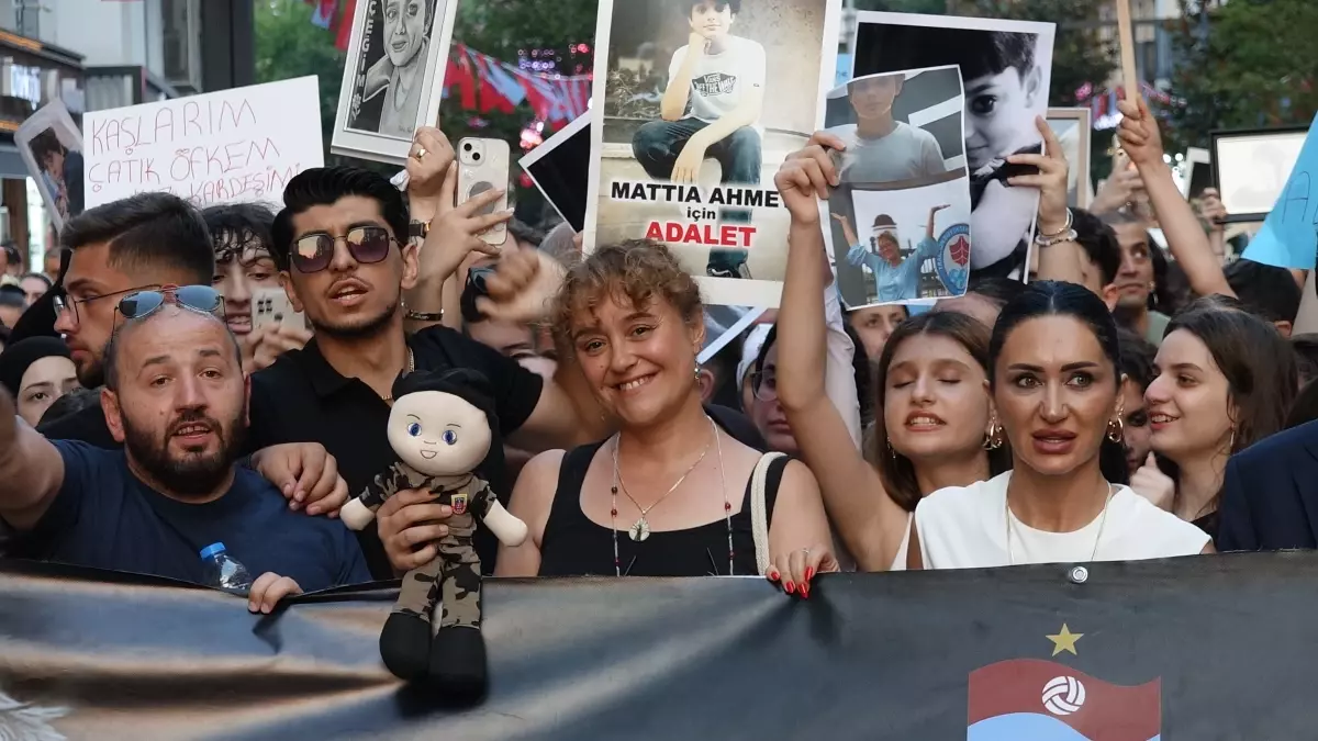 Mattia Ahmet Minguzzi İçin Trabzon'da Yürüyüş Düzenlendi