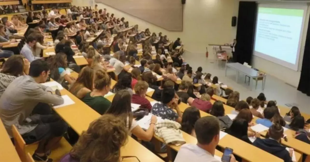 Üniversiteler ne zaman açılıyor? 2025-2026 üniversite kayıt tarihleri belli oldu mu?